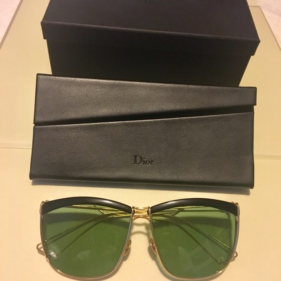 Dior Sunglasses new in case - Picture 8 of 8